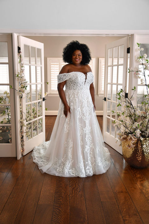 Plus Size wedding dress