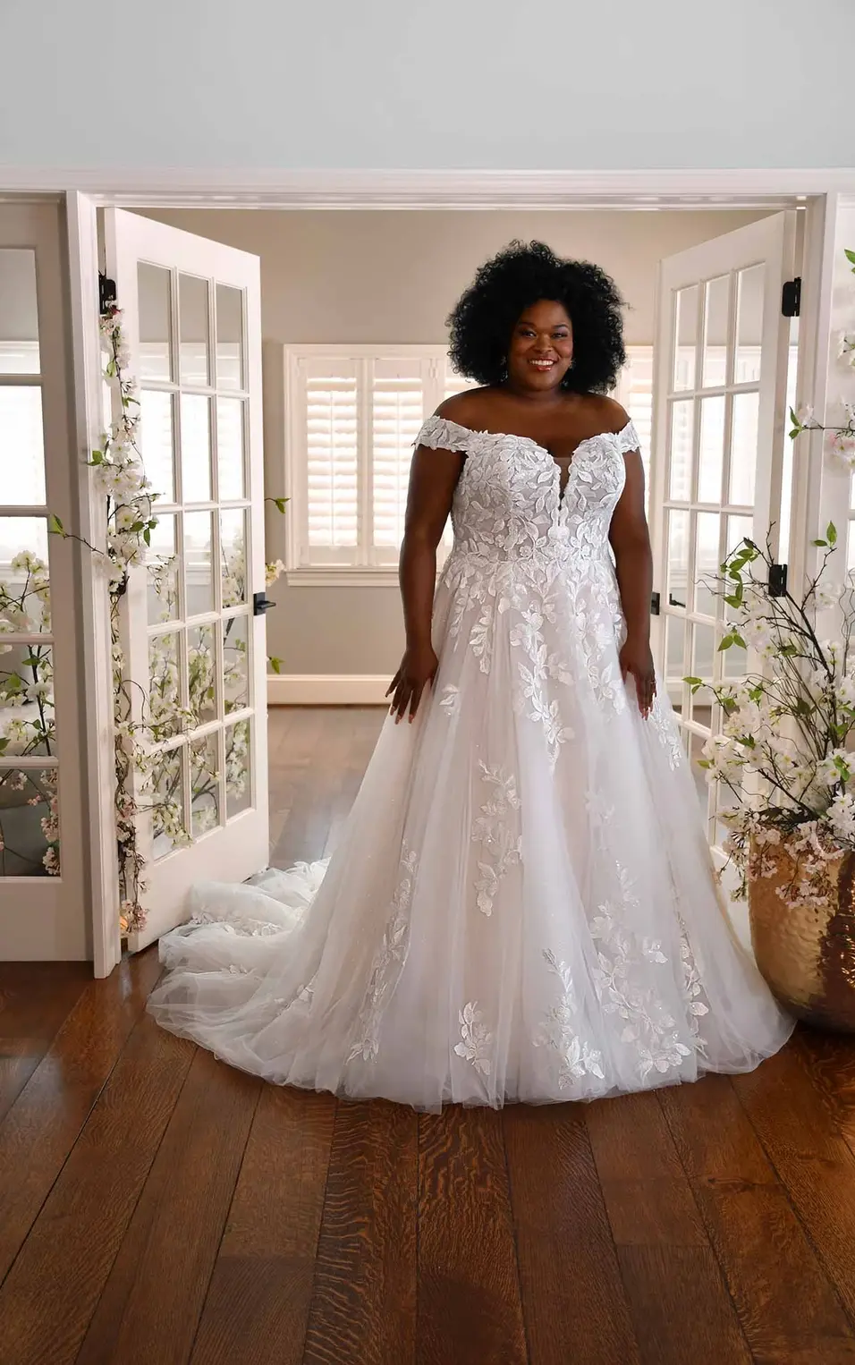 Plus size wedding dress