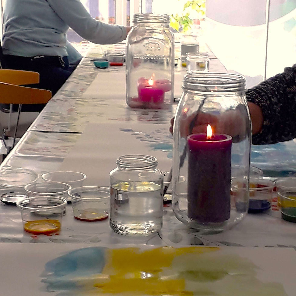 Rentouttava maalaus pe klo 17