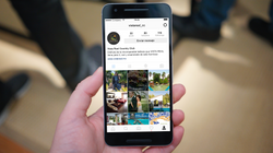 mockup instagram telefono wix