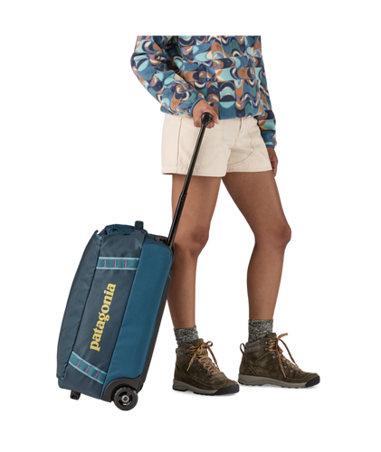 Patagonia Black Hole Wheeled Duffel 40L | GWC