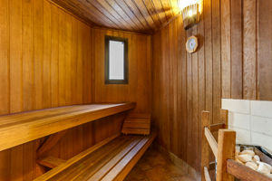 sauna.jpg