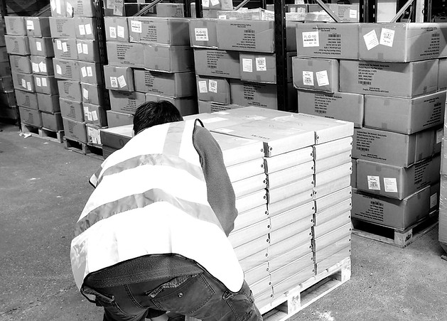 Blue30 Third party logistics wrapping pallets