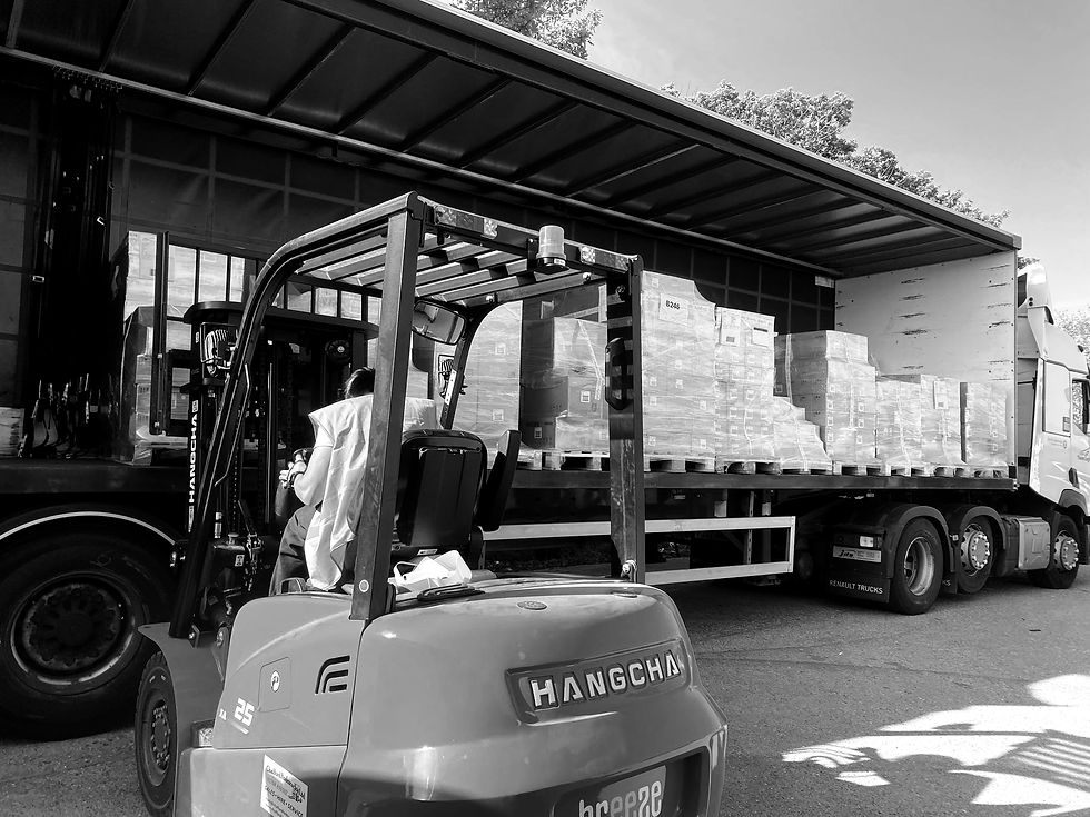 Blue30 cross docking operations in progress