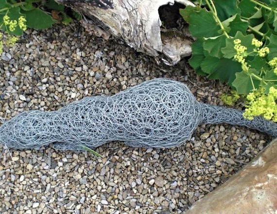 Wirework Prone Otter