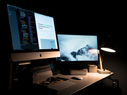 Best Free Website Builders for Small Businesses 2026