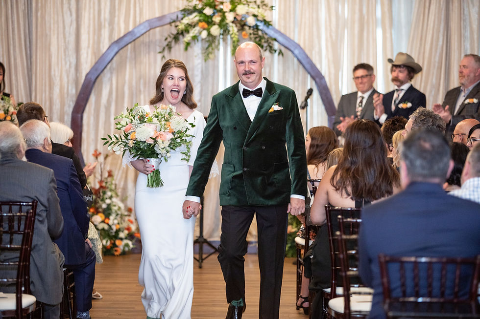 Why More Couples Are Choosing Phone-Free Weddings