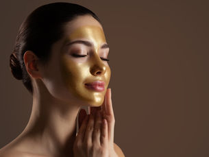 Juni 2025: Golden Summer Shine – der Sommer-Glow für Ihre Haut