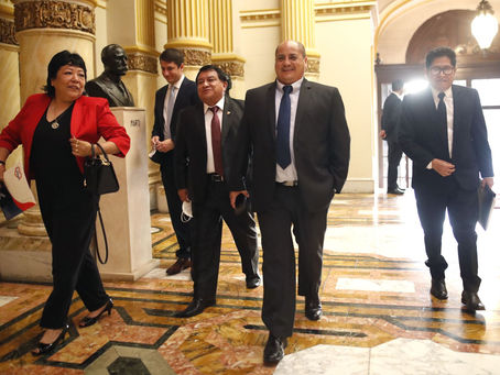 Presidente Castillo se reunió con líderes de cinco agrupaciones políticas