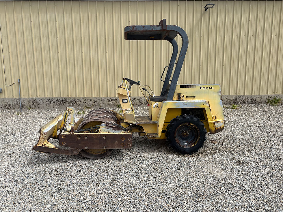Thumbnail: 1995 Bomag 124 roller compactor