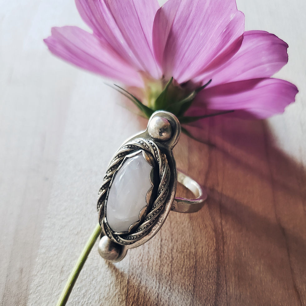 rose quartz gypsy ring