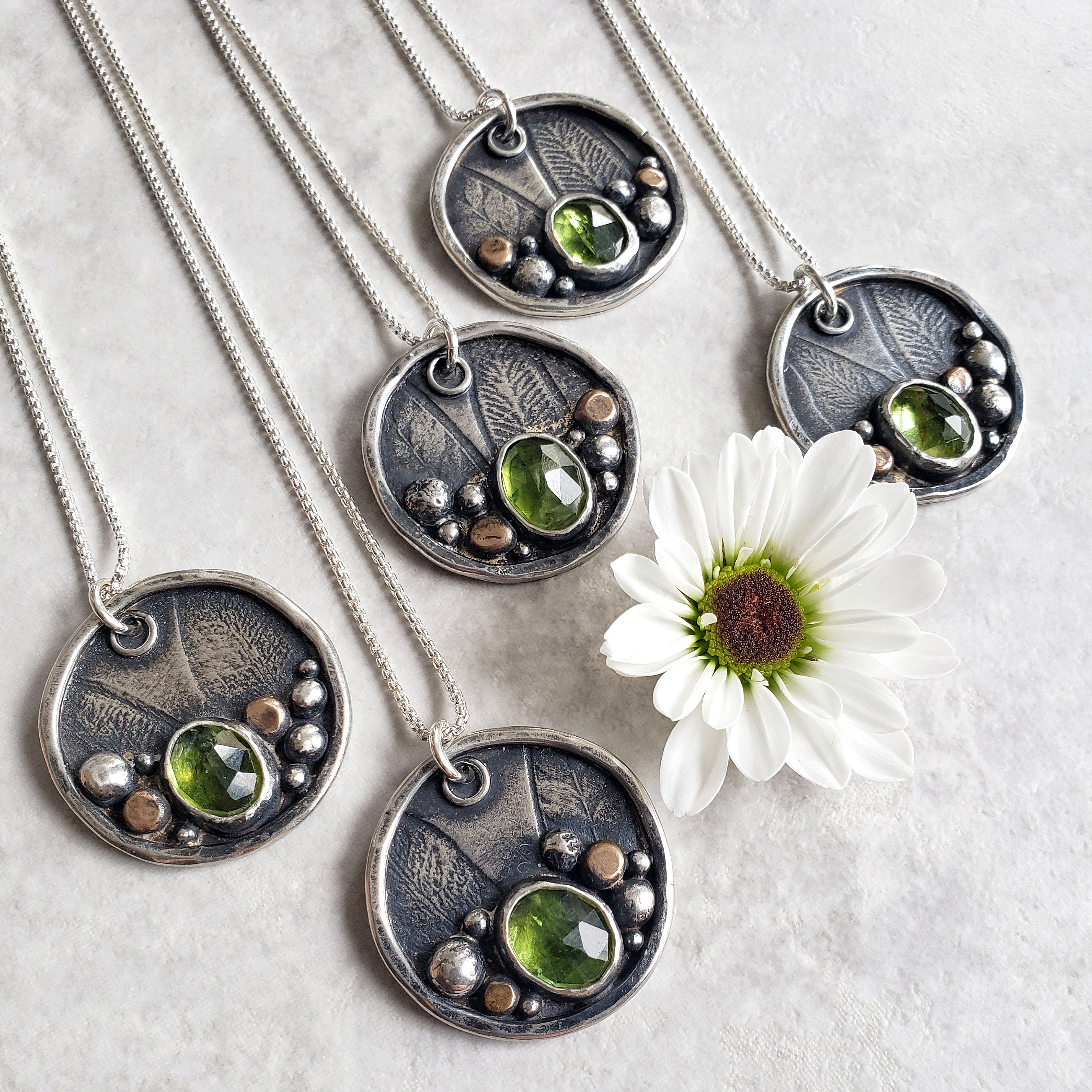 peridot growth medallion