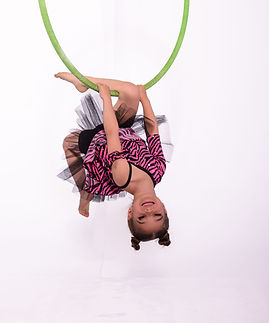 CirqueJune2024(HR)-070.jpg