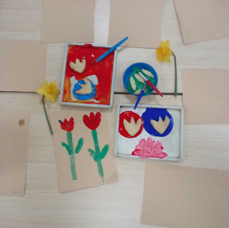 pictures of painted daffodils
