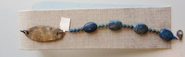 Stone beads w/ bronze clasp