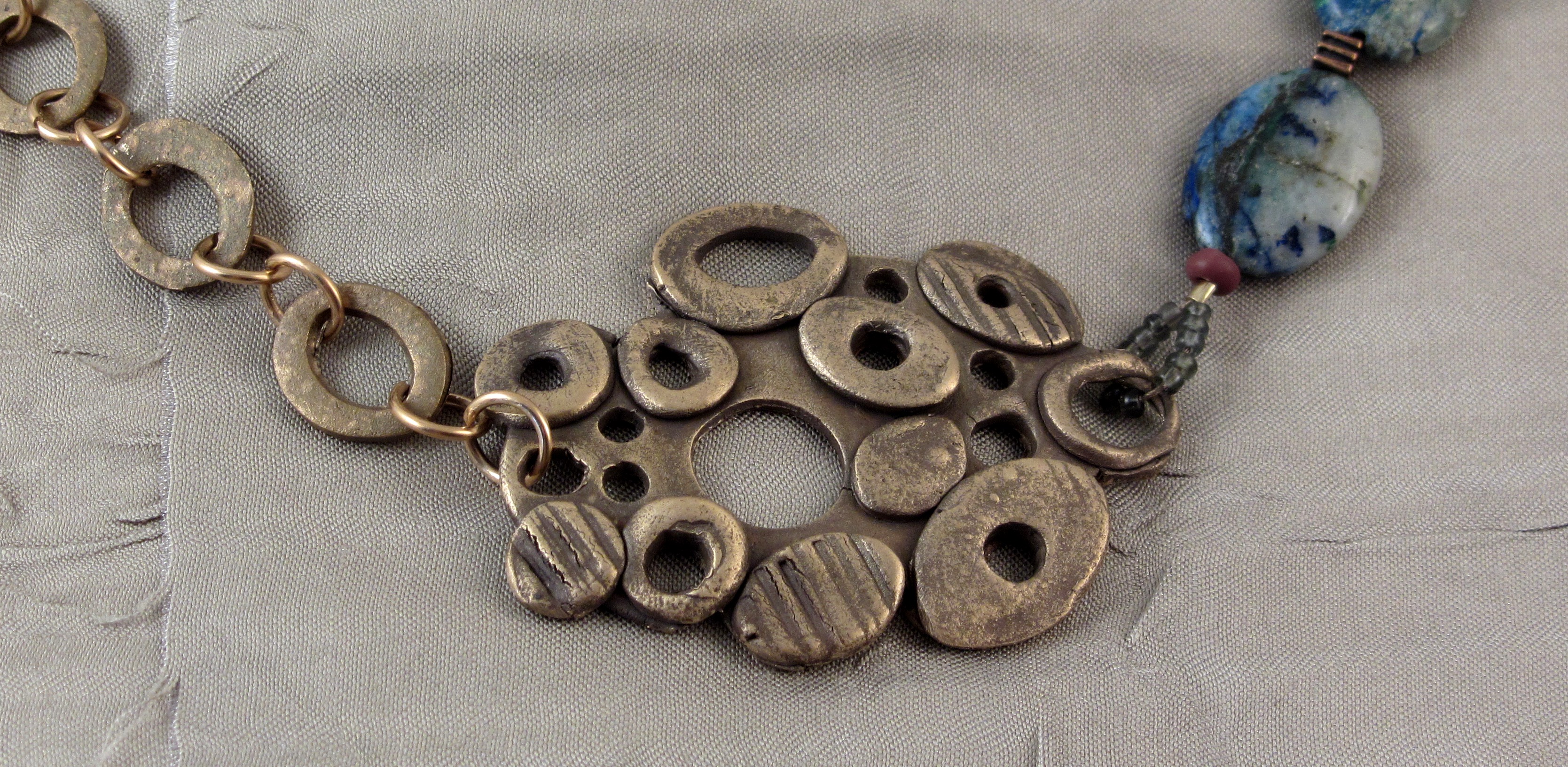 Bronze necklace w/feature piece