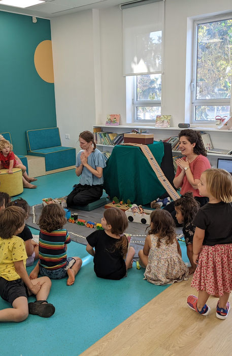 הקטר האמיץ, שעת סיפור, סדנה, תיאטרון בובות לילדים