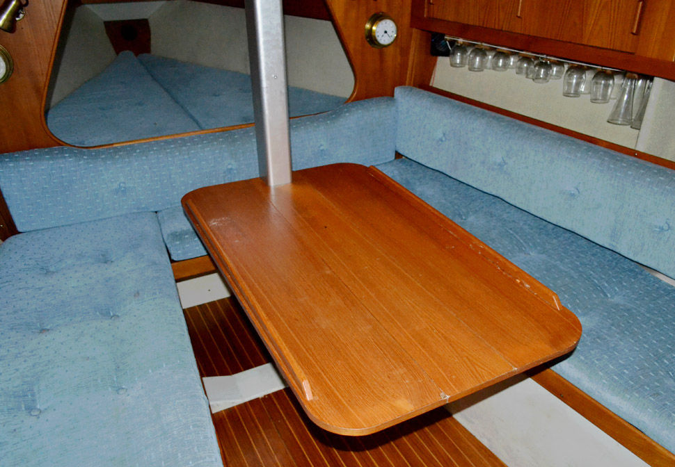 Miniatyrbild: Maxi 909 -1990