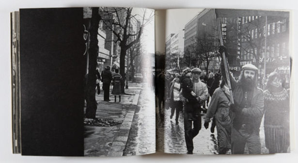 Taiteilijoiden rauhanjuna is a photo book by photographer Pertti Hietanen on Finland antinuclear protest published by Taiteilijoiden rauhanjunatoimikunta, Helsinki, Finland,1982