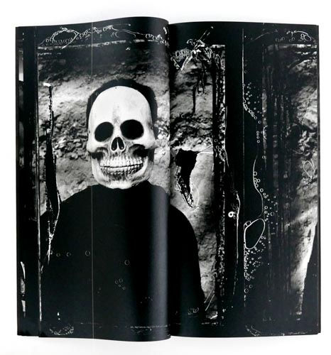 Procesión is a photo book by photographer Mauricio Toro-Goya on Chile coup d’erat 1973 published by RM Verlag, Barcelona, Spain, LOM Ediciones, Santiago del Chile, Chile,2024