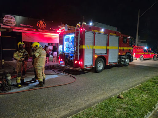 Incêndio em Lanchonete Provoca Explosão de Gás em Uberlândia