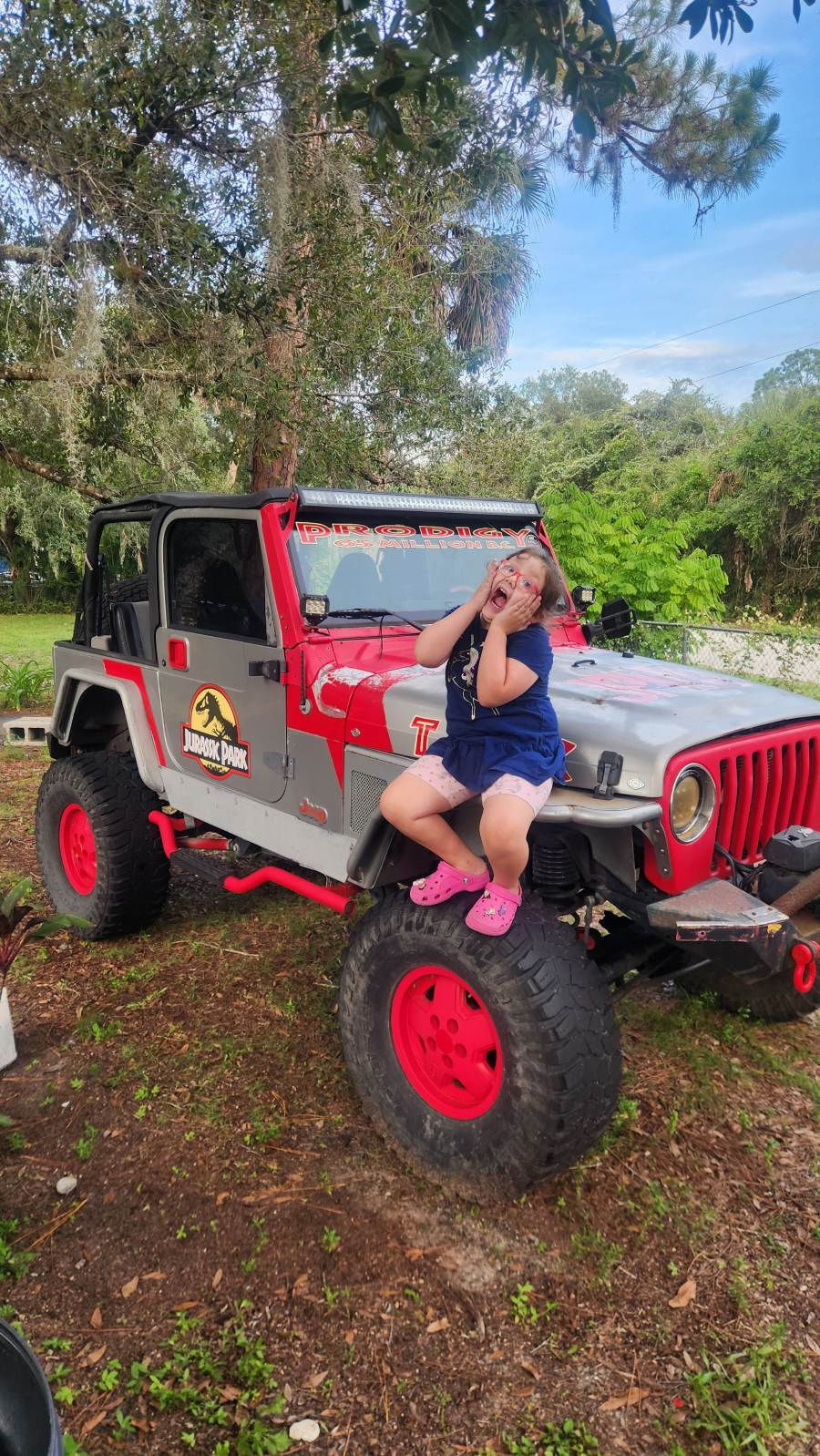 Jurassic Jeep