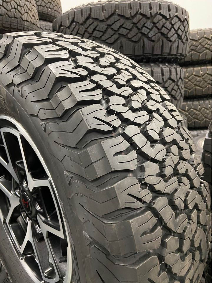 Thumbnail: Jeep Wrangler / Gladiator Rubicon Wheels w/ 33" BFG K02