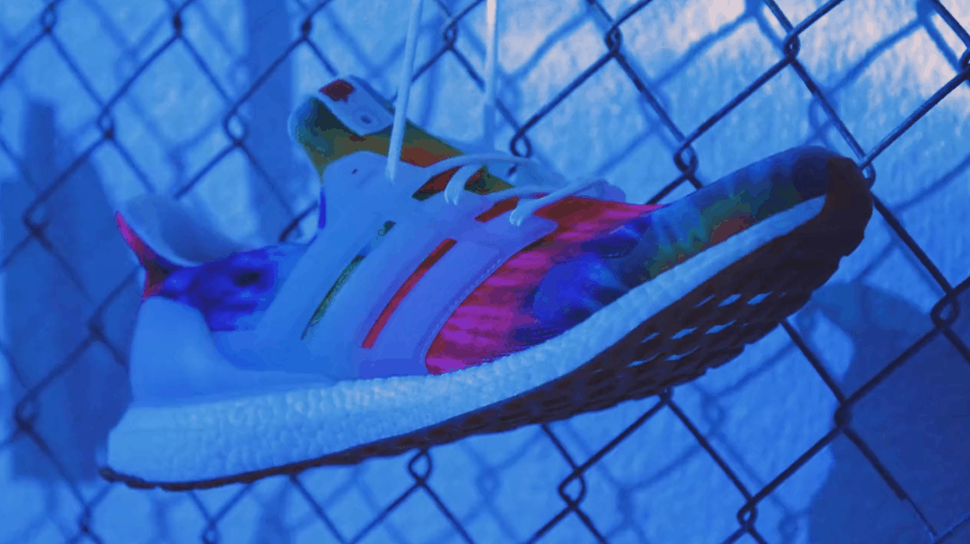 LFCshoes2021v2.gif
