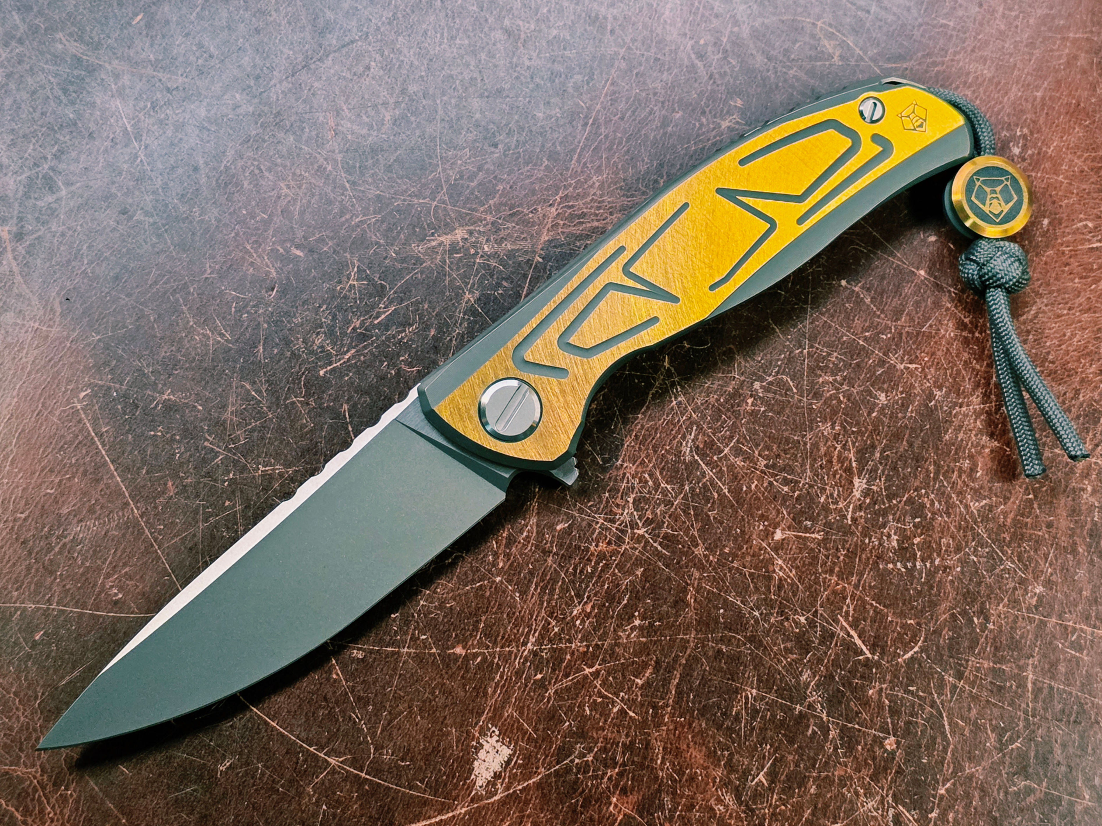 Shirogorov Knives - F95 Braces Duo Tone Grey & Yellow Ti Scales - Vanax37 Blade