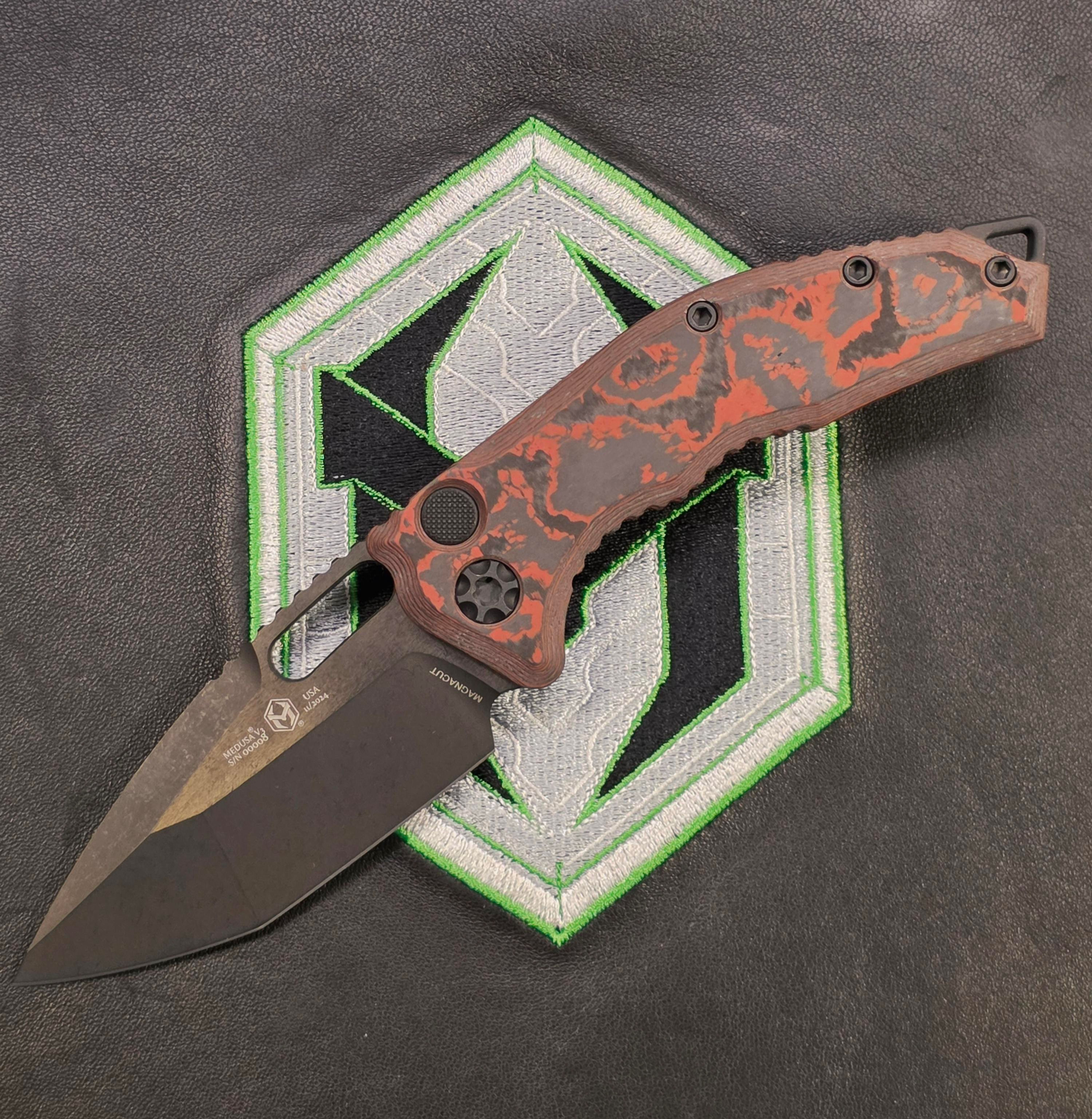 Heretic Medusa Auto Red Camo Carbon Fiber DLC Magnacut H011-6A-RD