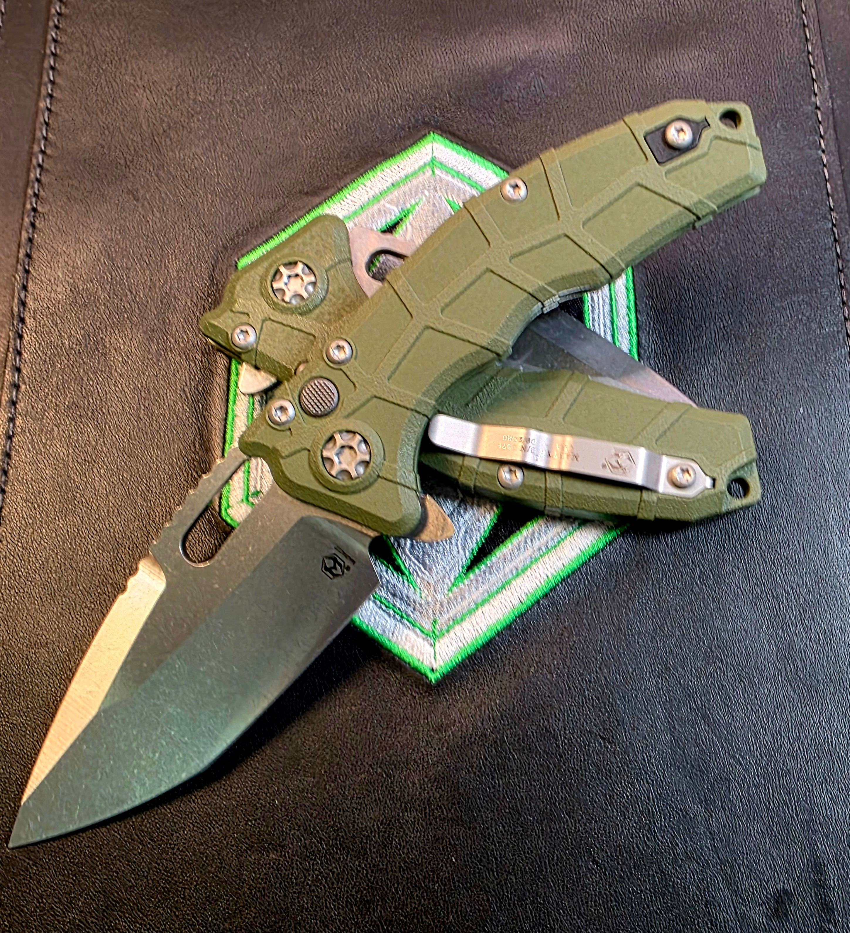 Heretic Martyr Manual OD Green Polymer Stonewash MagnaCut Tanto H057-2A-GRN