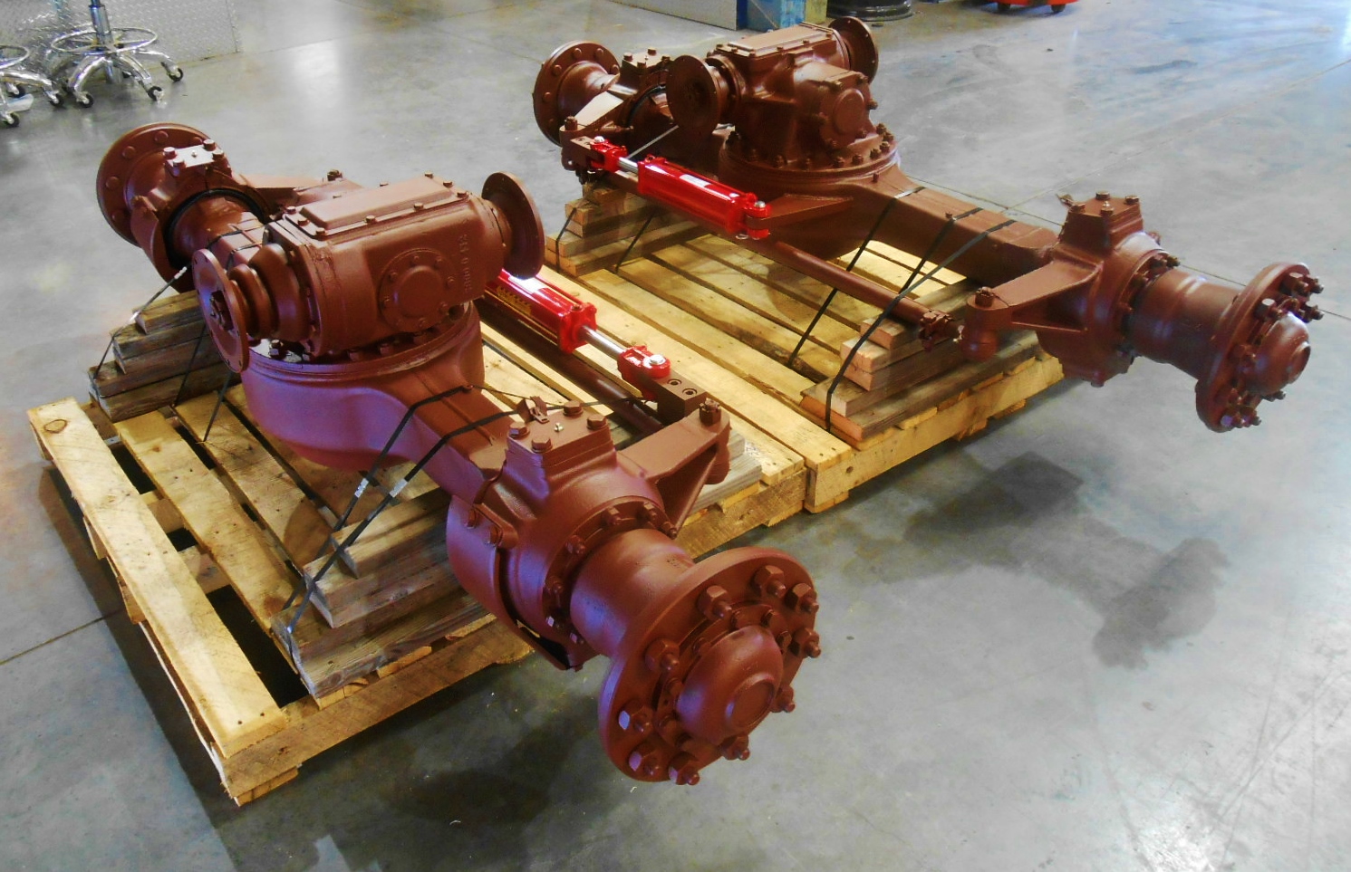 Rebuilt 5 Ton Front Rockwell Axles Boyce Equipment