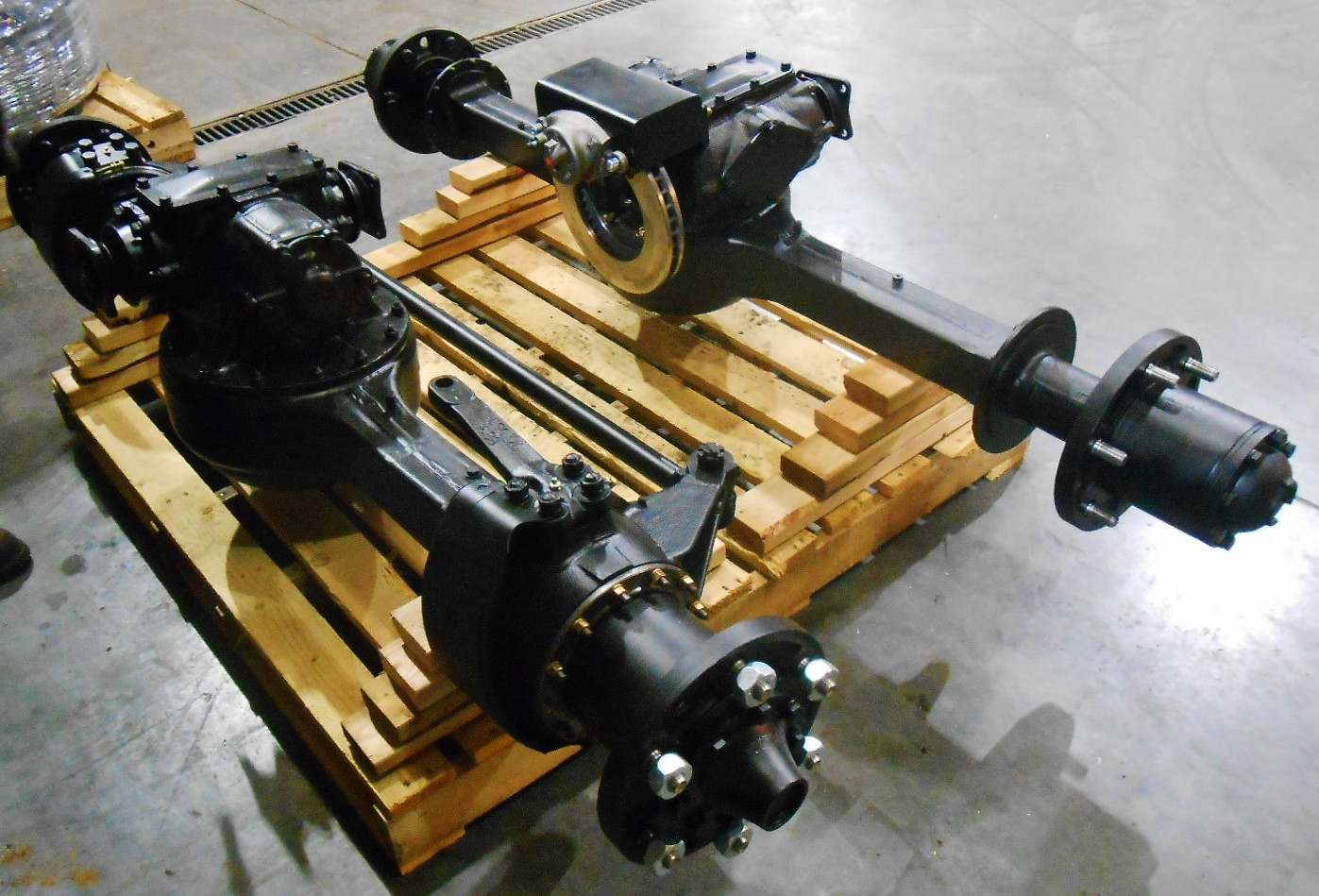 Rebuilt Rockwell 2.5 Ton Axle Set Shipped