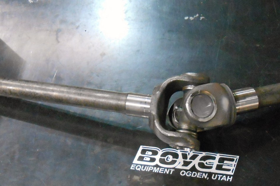 5 Ton Front Axle Shaft U Joint (Short) (MFA500CS) boyce equipment