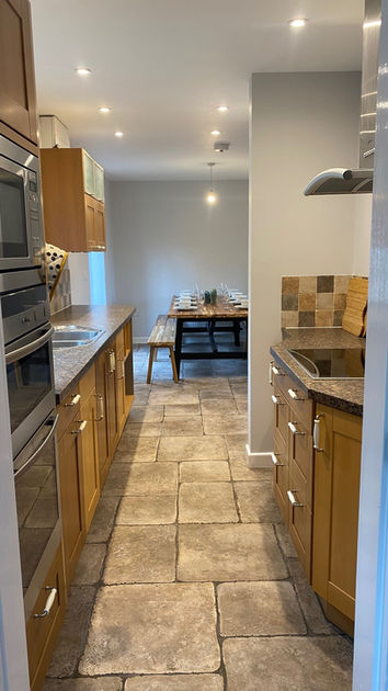 kitchen1.jpg