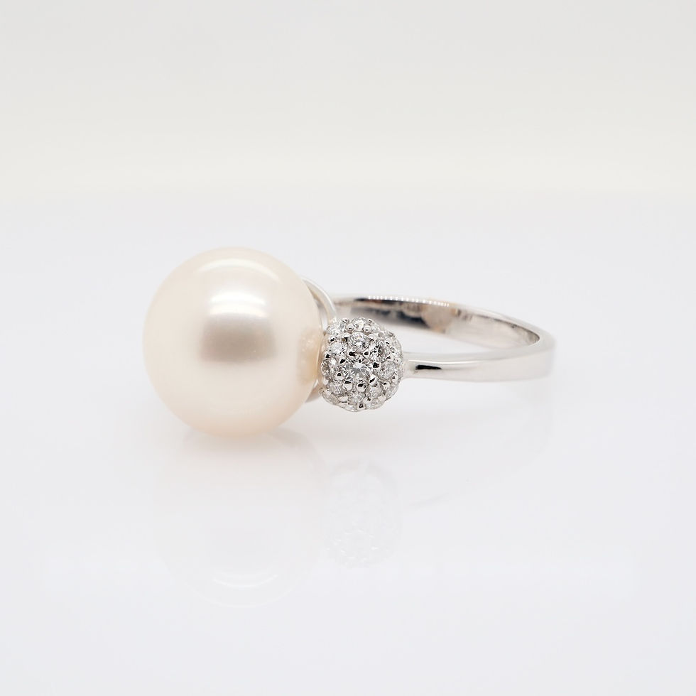 Elegant pearl diamond ring in gold setting - wholesale fine jewelry by SVS Jewelry Bangkok