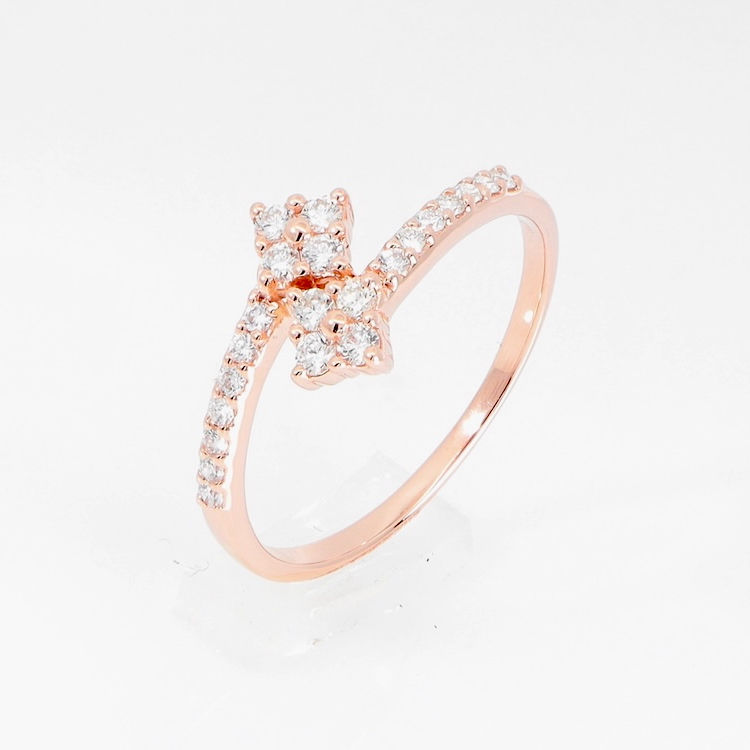 Thumbnail: Toi et Moi diamond bypass ring with square diamond clusters and a pavé gold band.