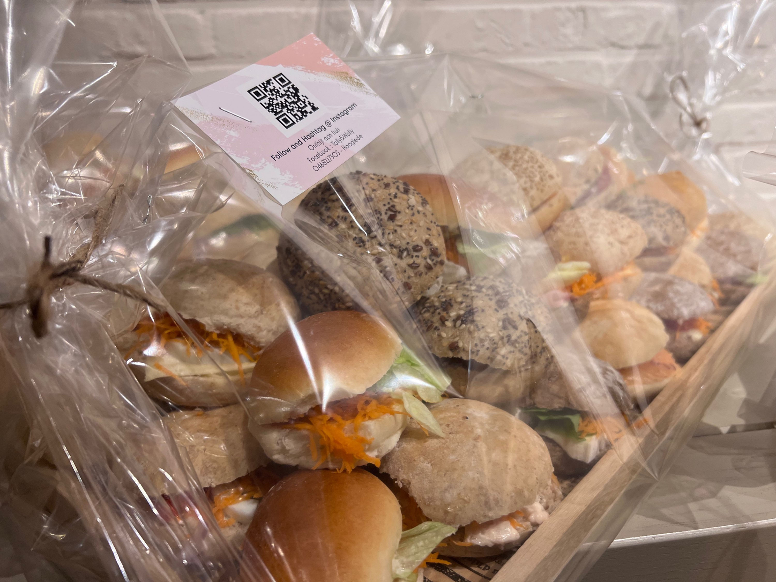 Mini broodjes mix luxe ( feestdagen)