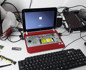 Manutenção e reparo de Notebooks.