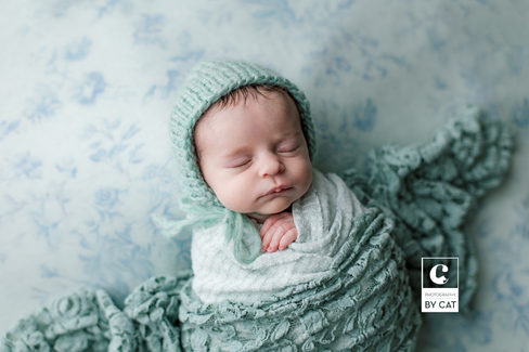 Lansing, Michigan newborn photographer