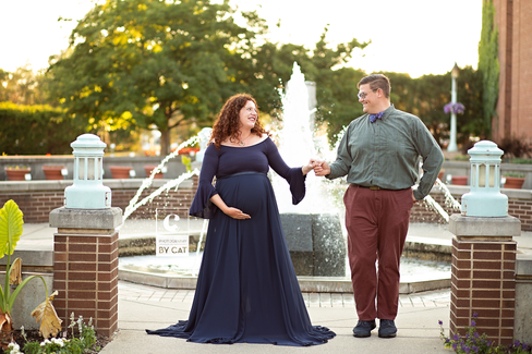 Okemos, Michigan Maternity Photographer