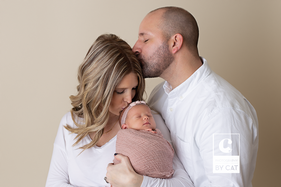 East Lansing, Michigan Maternity Newborn Photographer