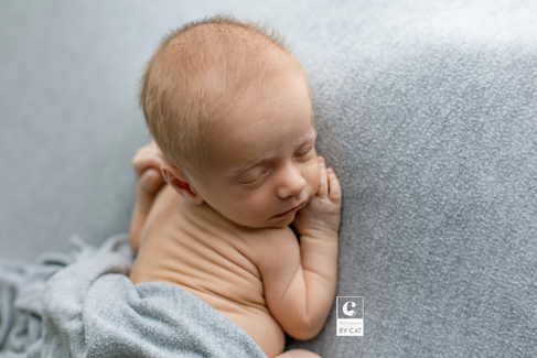 Lansing, Michigan newborn photographer