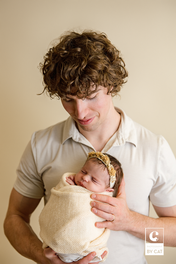Lansing, Michigan newborn photographer