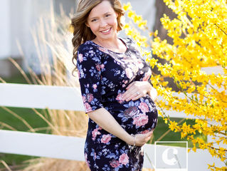 Photographers in Lansing MI // [A] Maternity