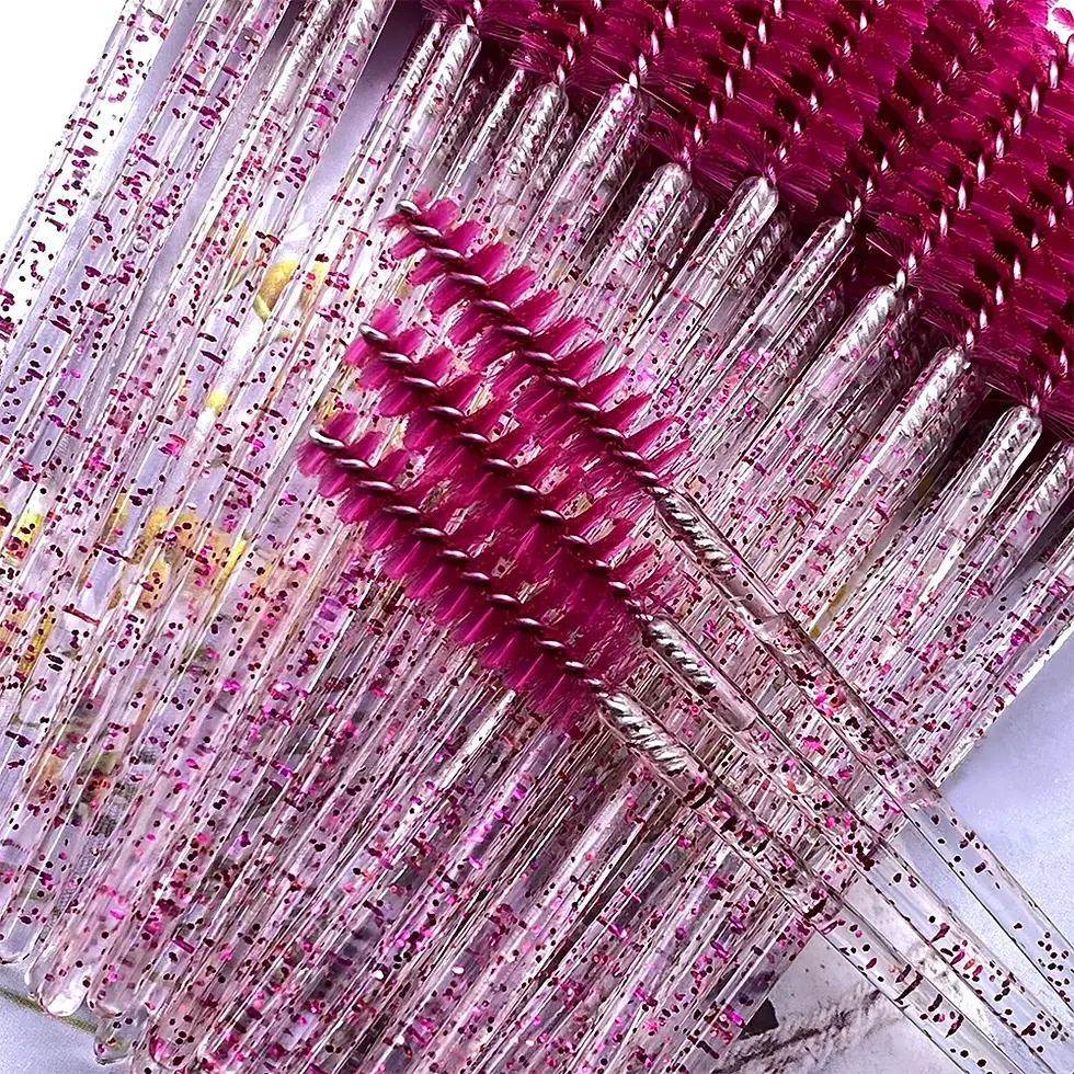 Thumbnail: 50-piece disposable eyelash and eyebrow brush set