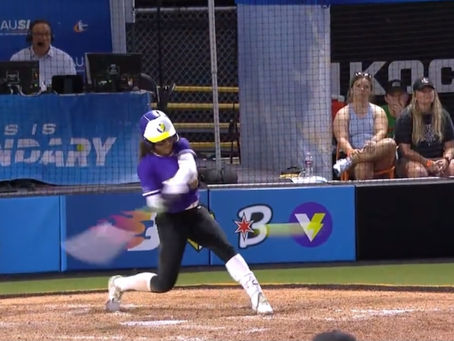 Mckenzie Clark hitting a home run against the Blaze.