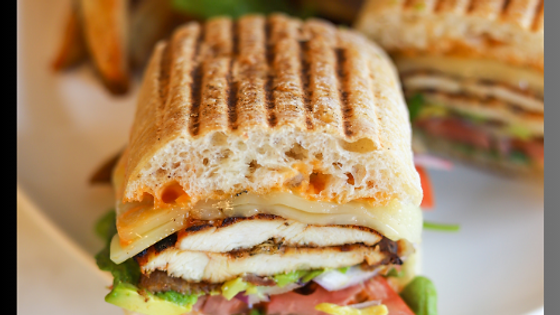 AVOCADO CHICKEN BACON CLUB