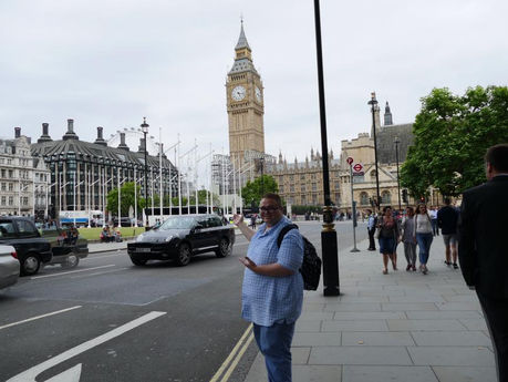 Discovering the Magnificence of Westminster Palace: A Must-Visit Destination in London
