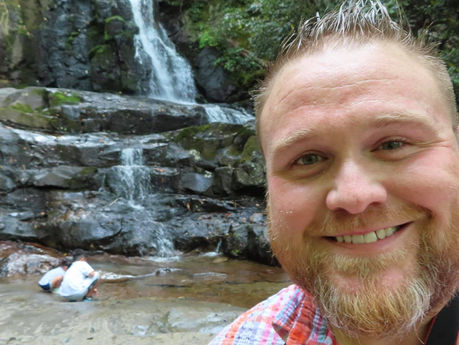 Of Mist and Mountains: A Smoky Adventure Awaits